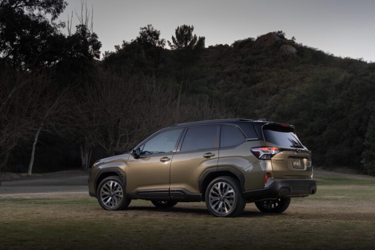 Subaru Forester Hybrid 2025