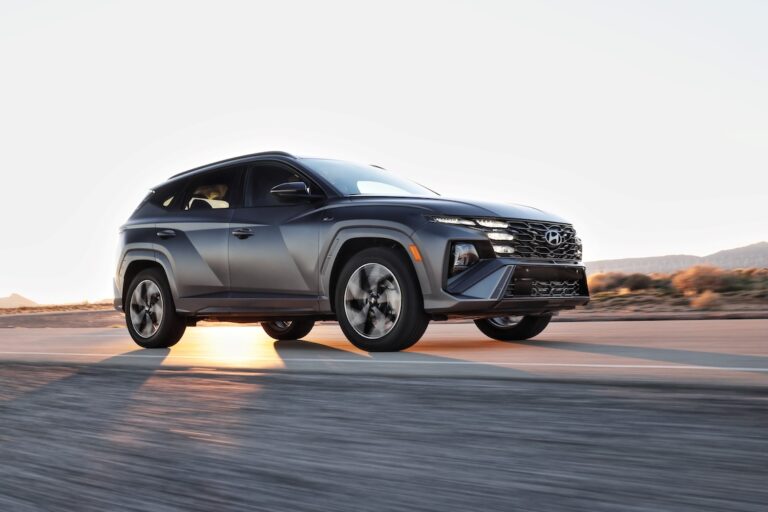 HYUNDAI Tucson 2025